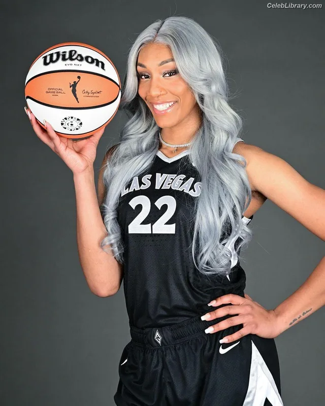 A'ja Wilson photo 10 of 79