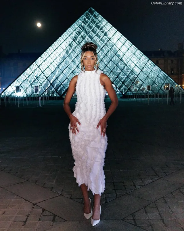 A'ja Wilson photo 8 of 79