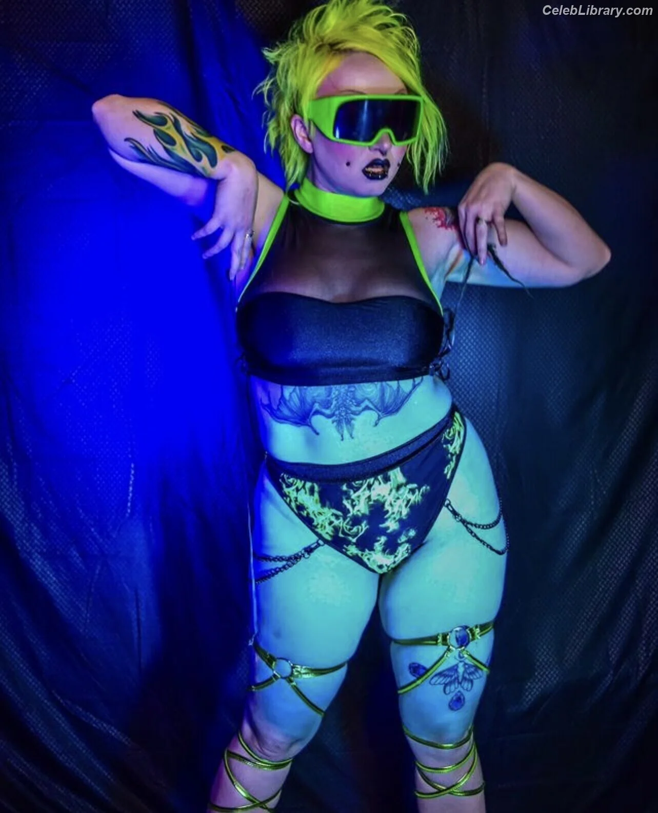 Abadon photo 22 of 576