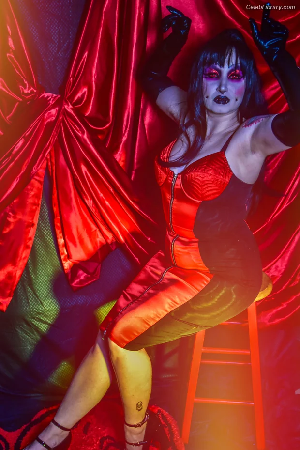 Abadon photo 5 of 576