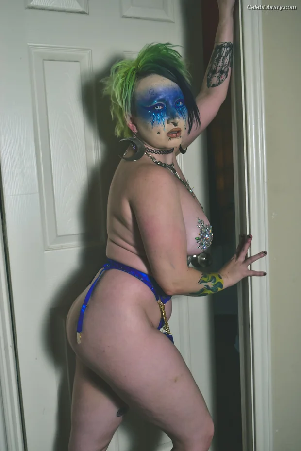 Abadon photo 18 of 576