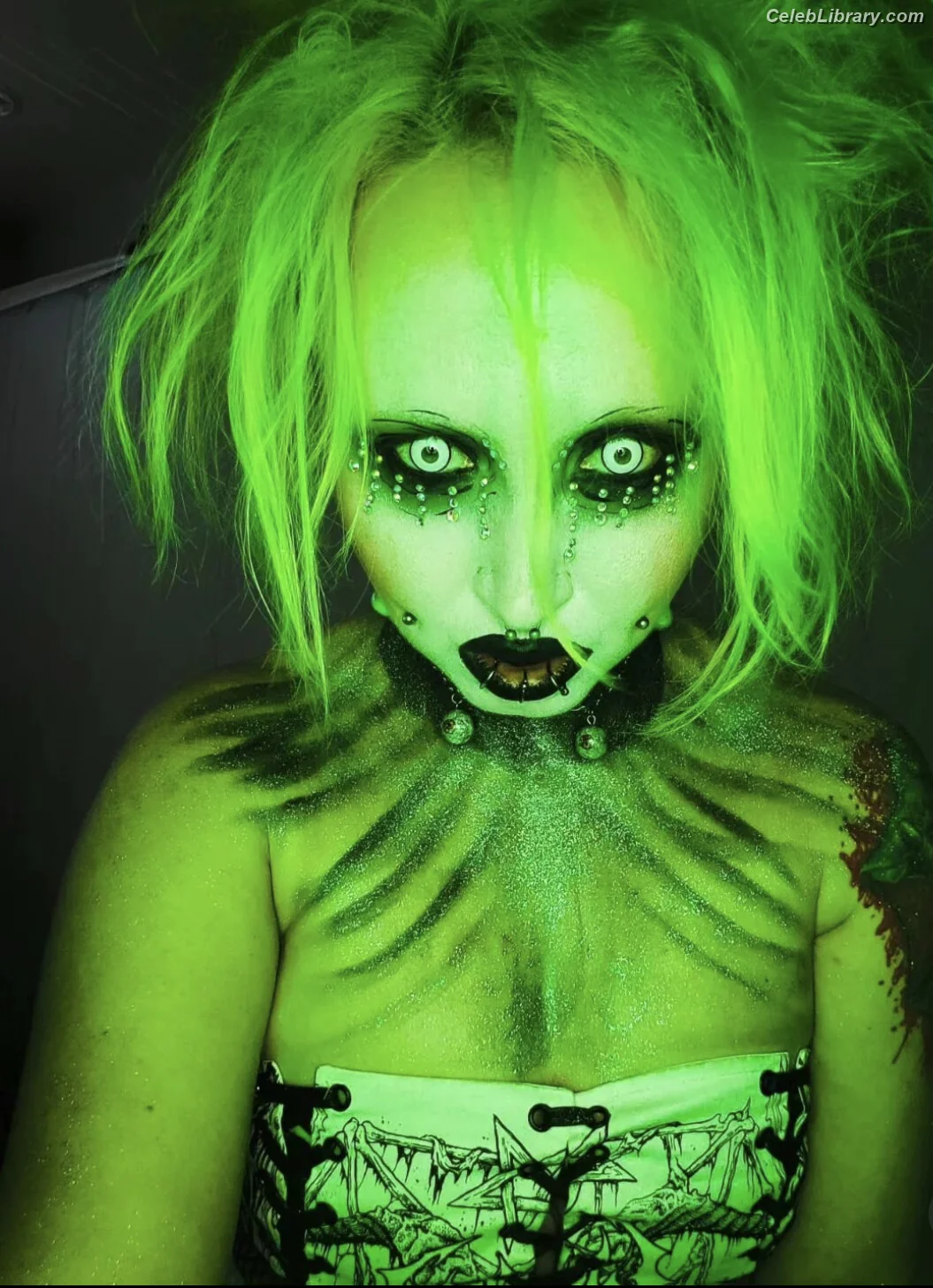Abadon photo 2 of 576