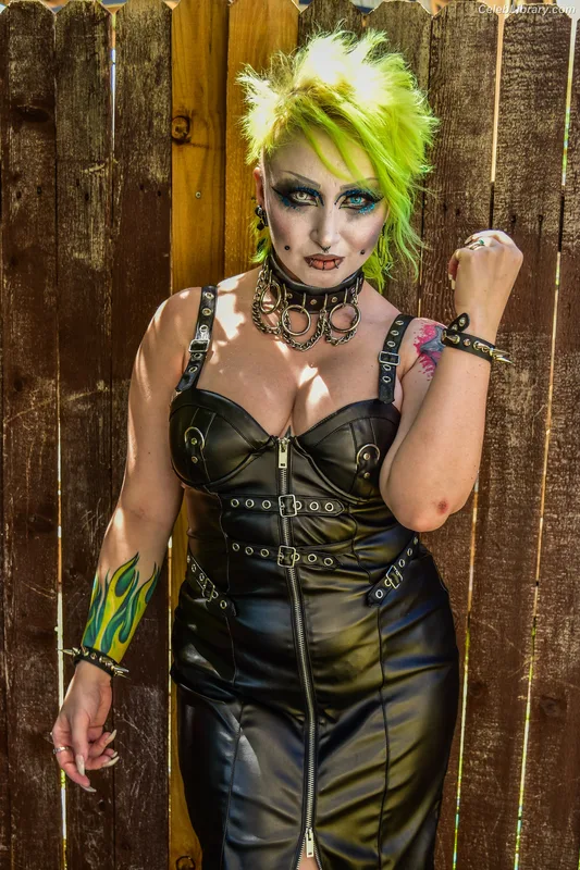 Abadon photo 2 of 577