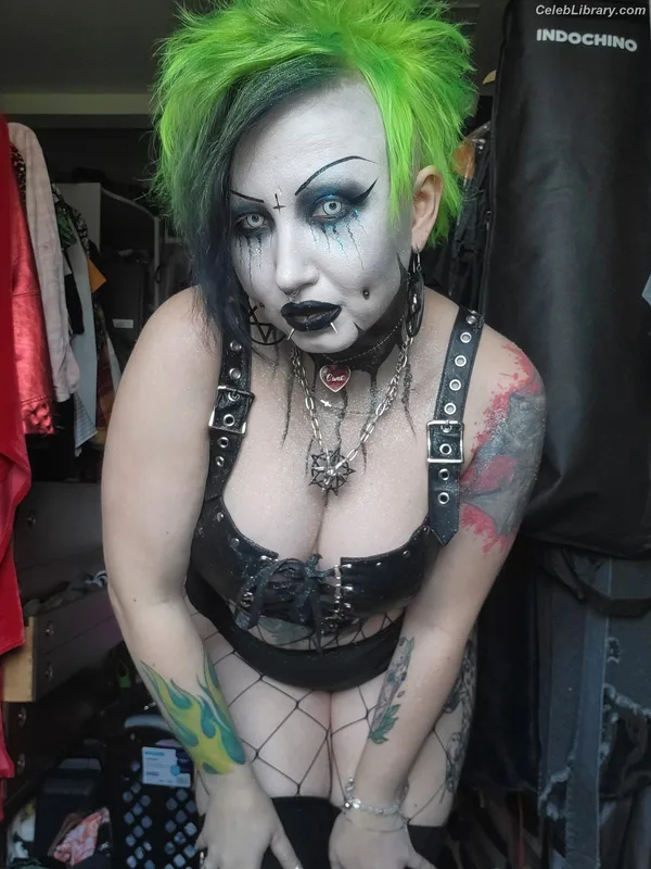 Abadon photo 16 of 577