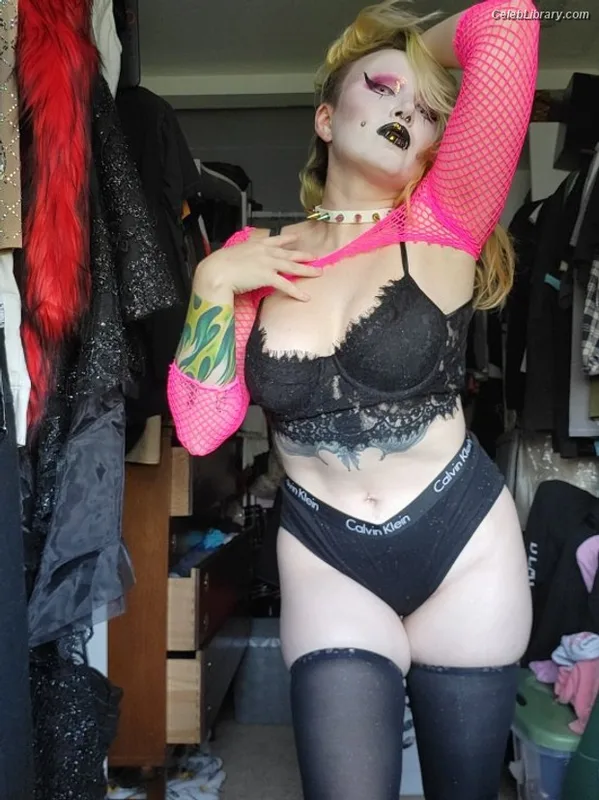 Abadon photo 6 of 577