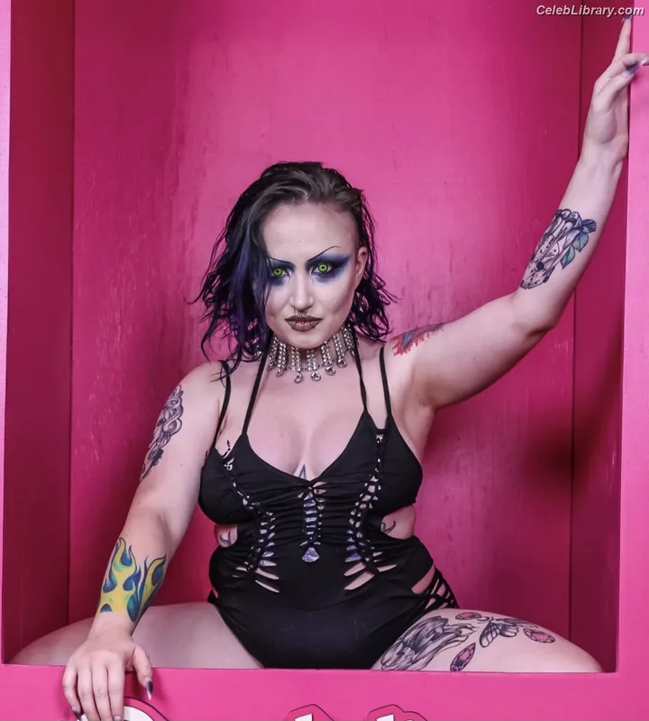 Abadon photo 2 of 577