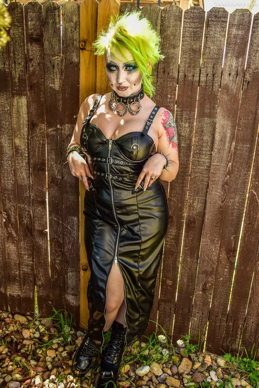 Abadon photo 15 of 577