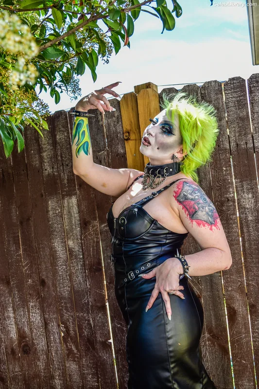 Abadon photo 20 of 577