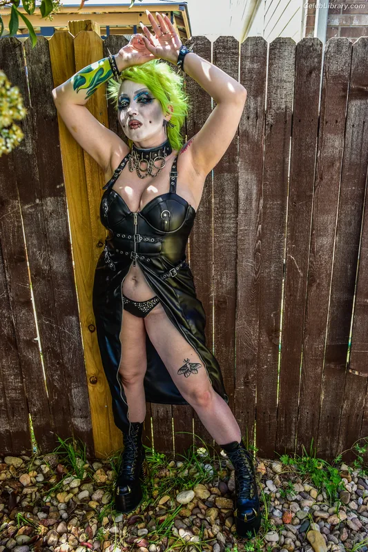 Abadon photo 8 of 577