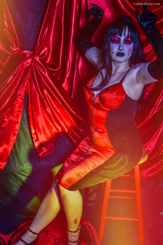 Abadon photo 5 of 577