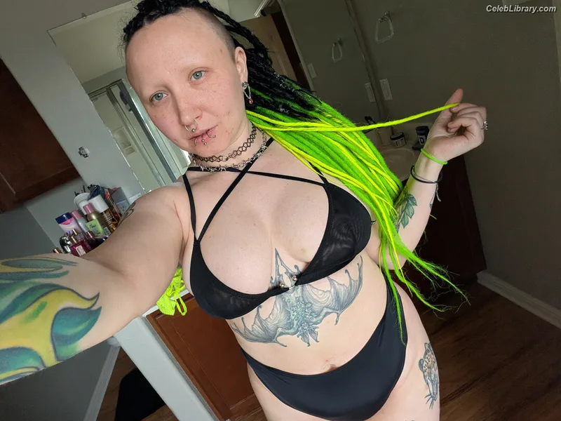 Abadon photo 2 of 577