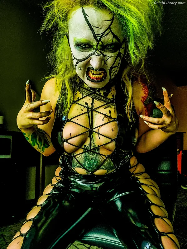 Abadon photo 15 of 577