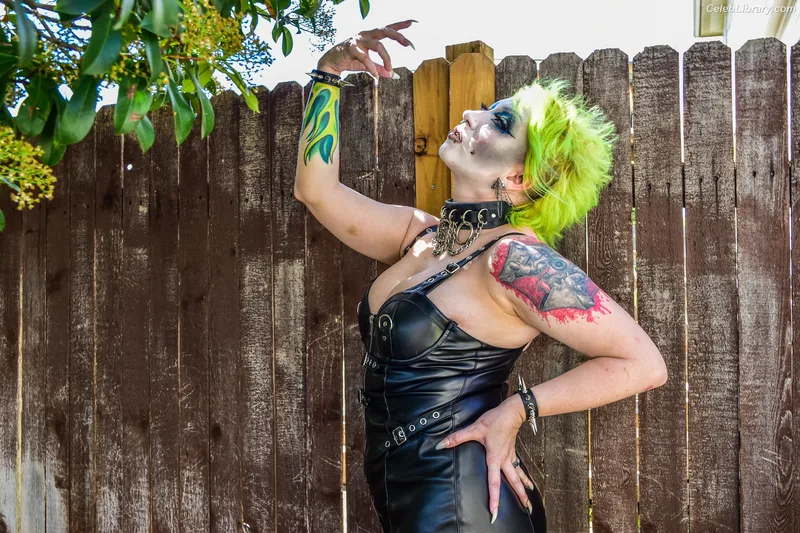 Abadon photo 16 of 577