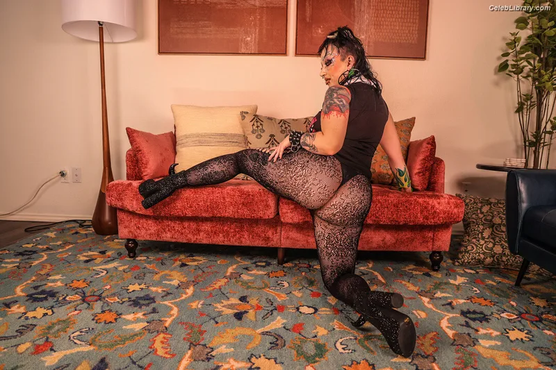 Abadon photo 11 of 577