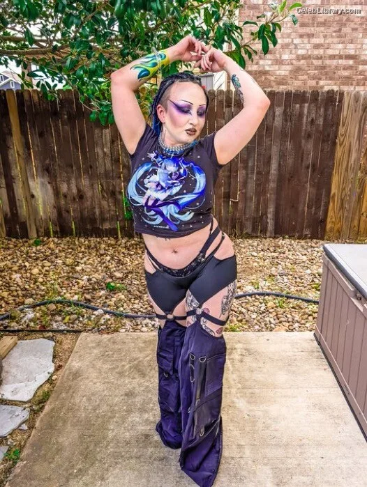 Abadon photo 18 of 577