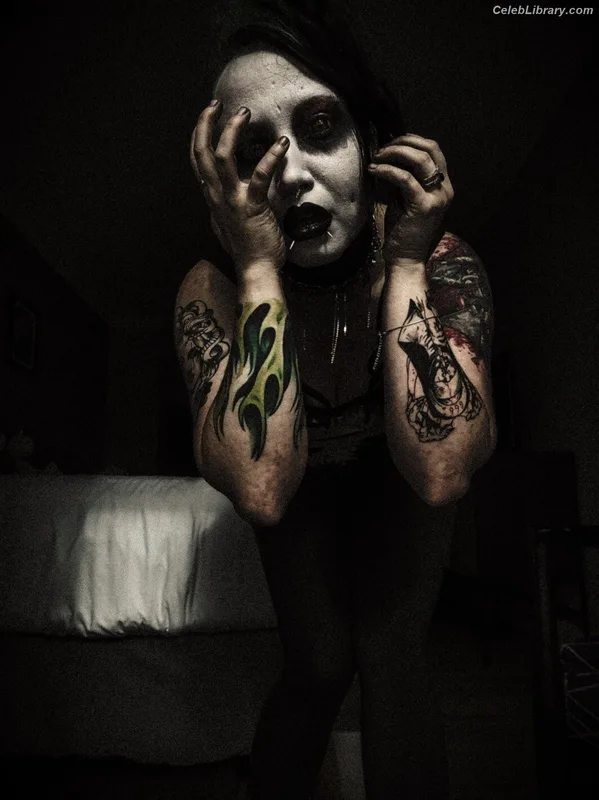 Abadon photo 10 of 577