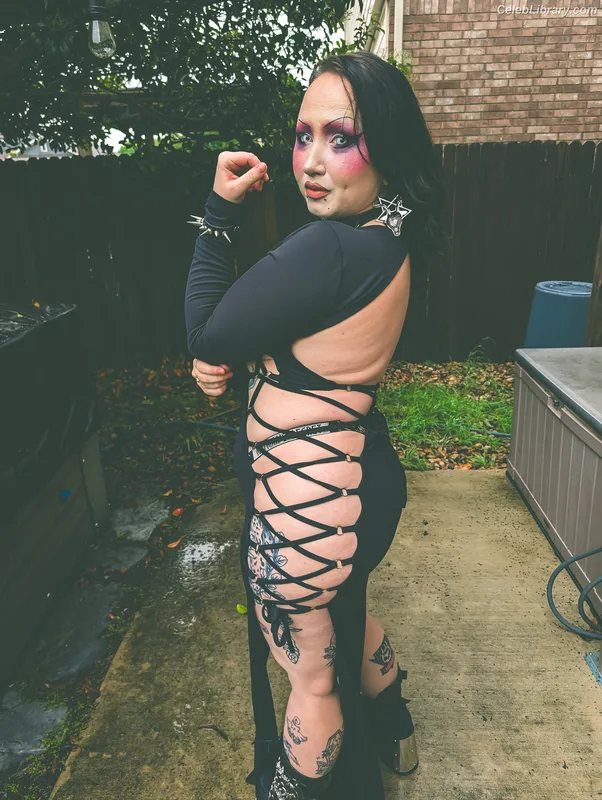 Abadon photo 12 of 577