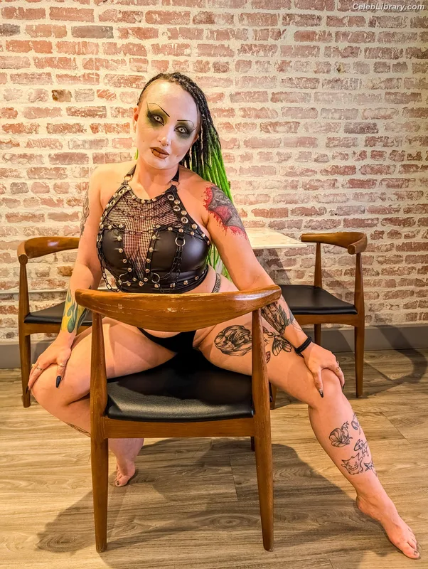 Abadon photo 14 of 577