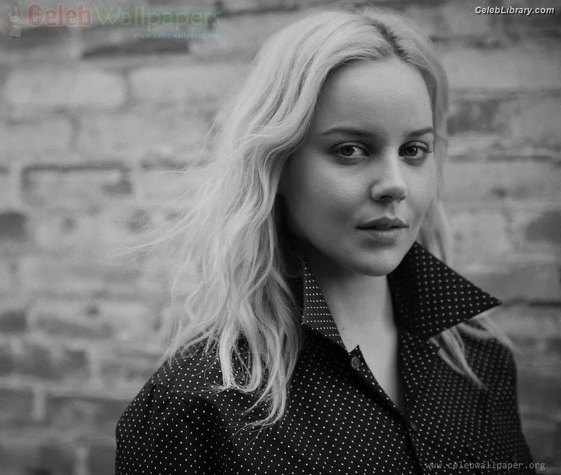 Abbie Cornish photo 2 of 184