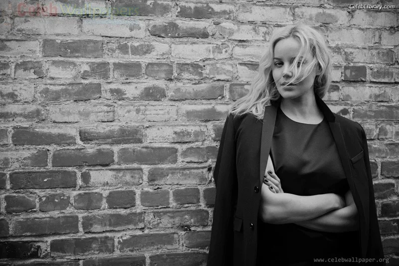 Abbie Cornish photo 6 of 184