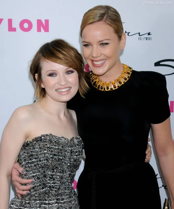 Abbie Cornish photo 11 of 184