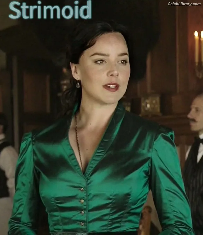 Abbie Cornish photo 17 of 184