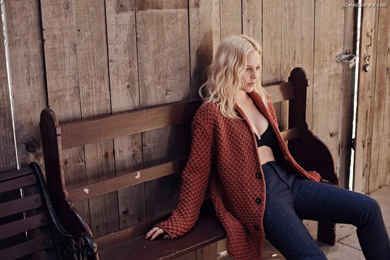 Abbie Cornish photo 3 of 184