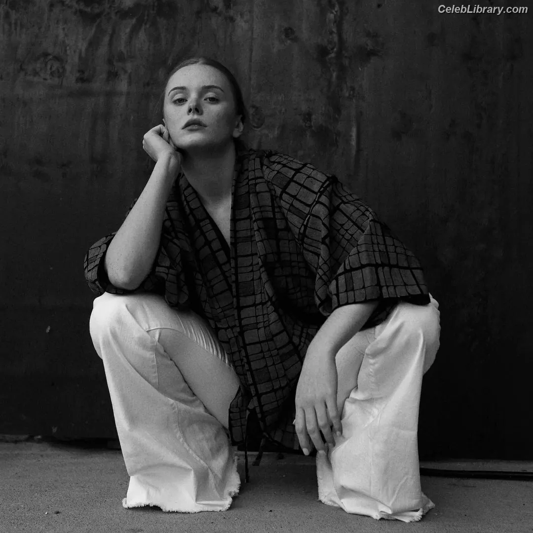 Abby Cowen photo 6 of 2423