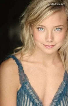 Abby Pivaronas photo 5 of 54