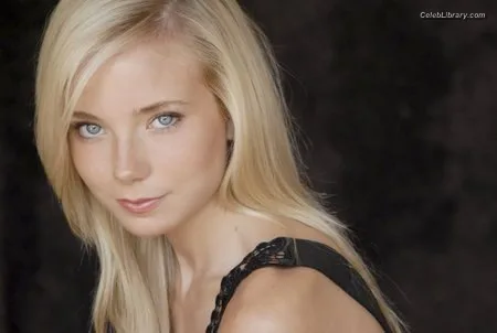 Abby Pivaronas photo 22 of 55