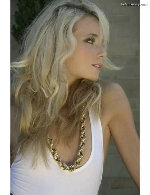 Abby Pivaronas photo 17 of 55