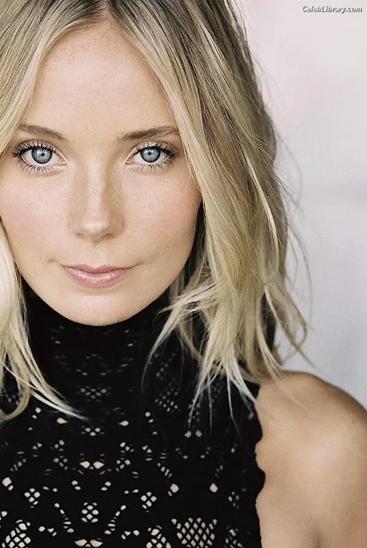Abby Pivaronas photo 6 of 55
