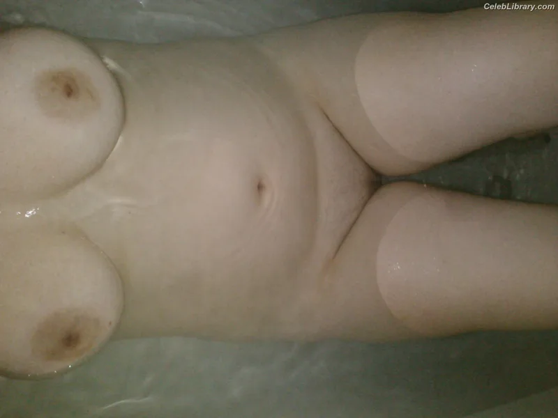 Abigail Breslin photo 20 of 66
