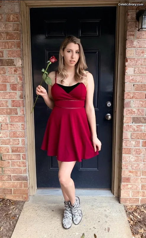 Abigail Cristea photo 3 of 44