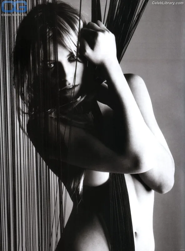 Abigail Marie Clancy photo 9 of 689
