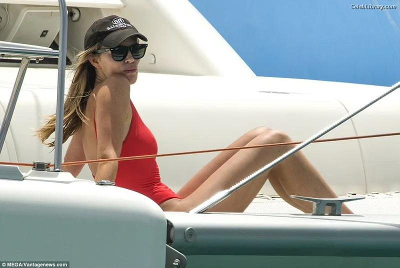 Abigail Marie Clancy photo 16 of 689