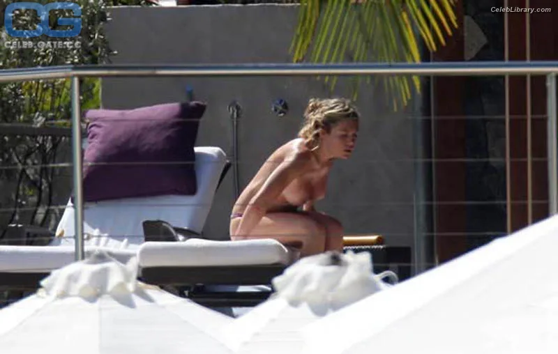 Abigail Marie Clancy photo 9 of 689