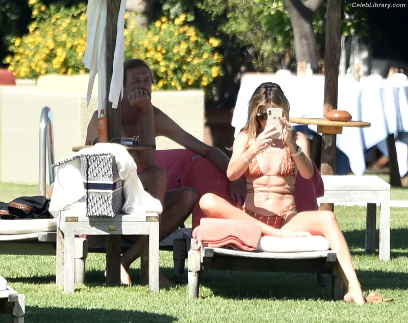 Abigail Marie Clancy photo 11 of 689