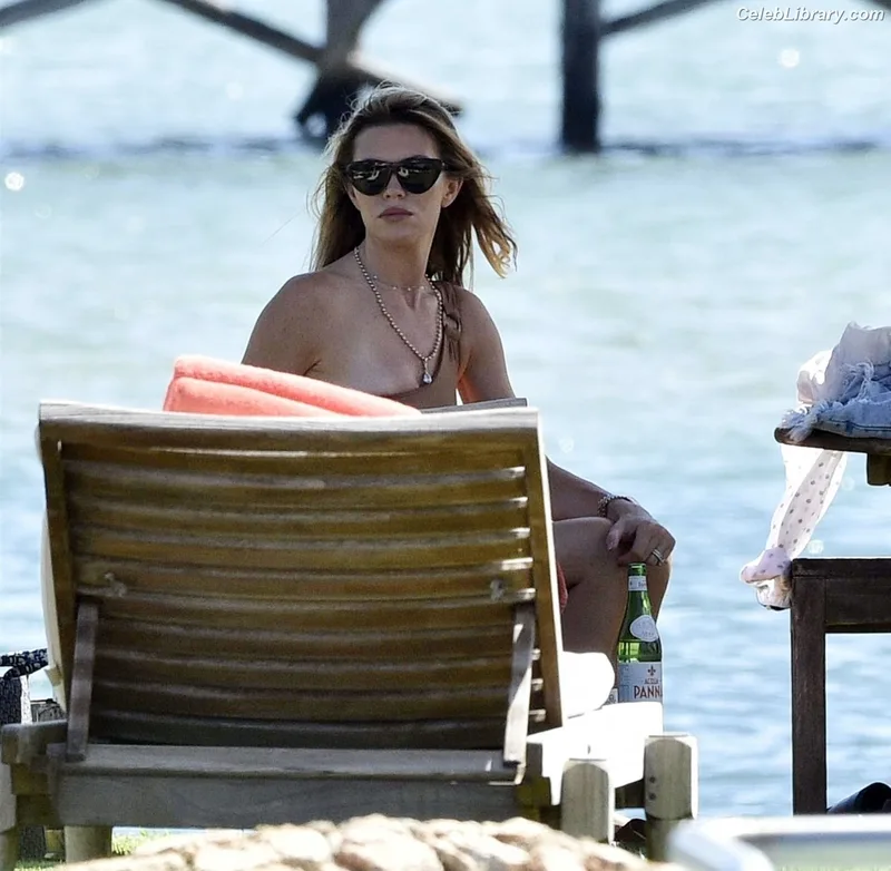 Abigail Marie Clancy photo 21 of 689
