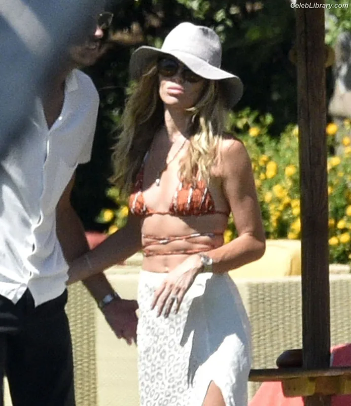 Abigail Marie Clancy photo 8 of 689