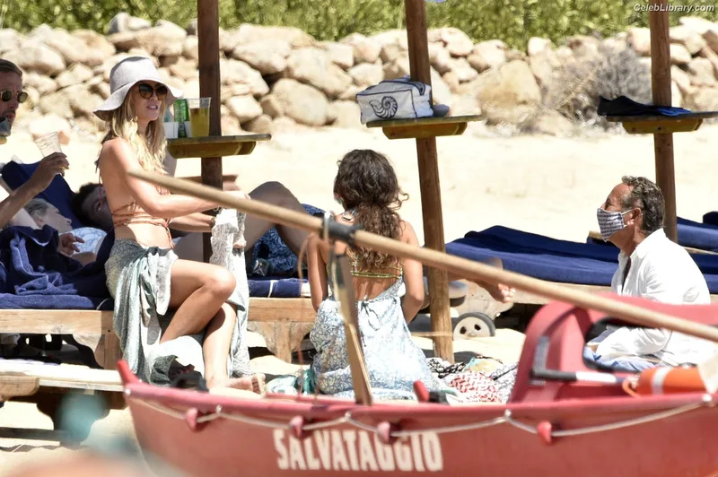 Abigail Marie Clancy photo 20 of 689