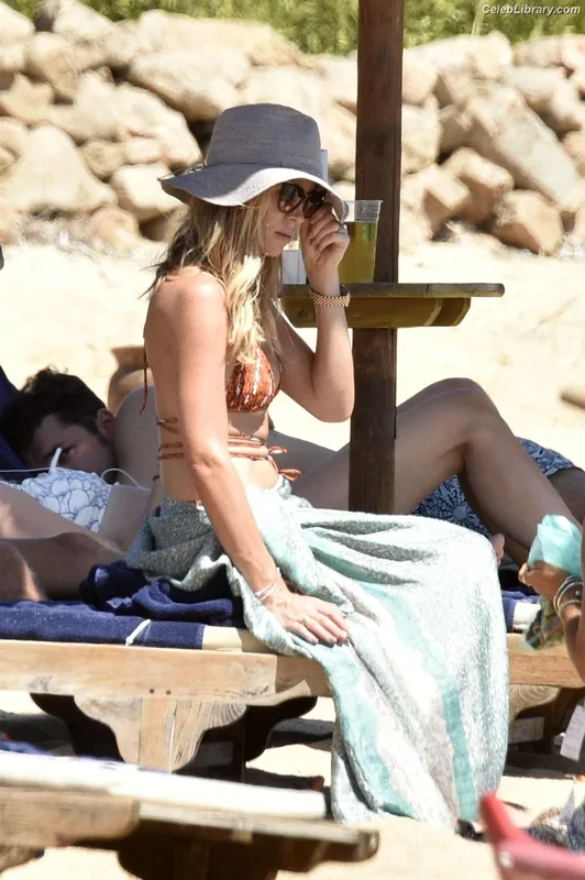 Abigail Marie Clancy photo 2 of 689