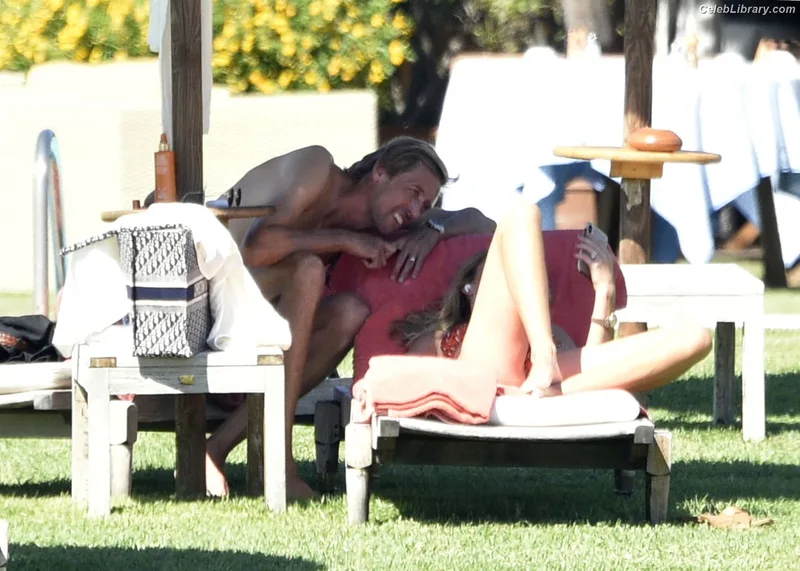 Abigail Marie Clancy photo 13 of 689