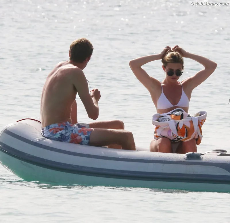 Abigail Marie Clancy photo 21 of 689