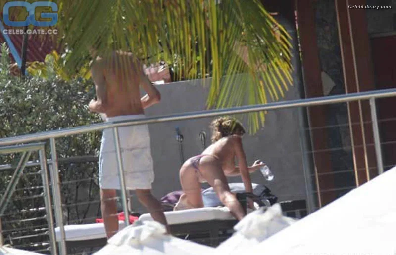 Abigail Marie Clancy photo 7 of 689