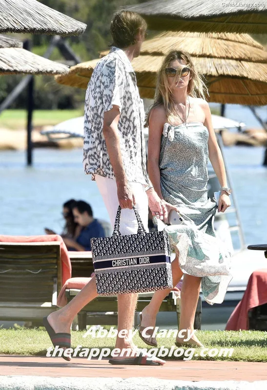 Abigail Marie Clancy photo 14 of 689