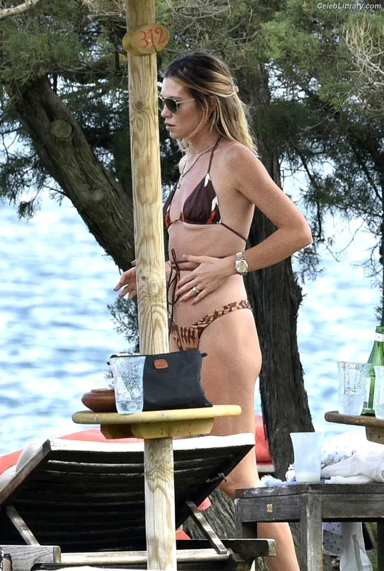 Abigail Marie Clancy photo 22 of 689