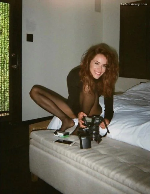 Abigail Spencer photo 19 of 244