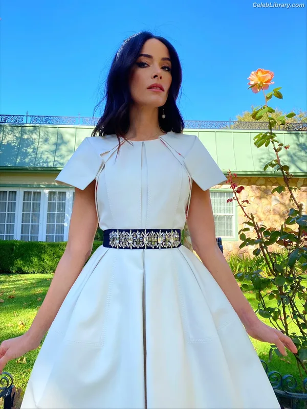 Abigail Spencer photo 10 of 244