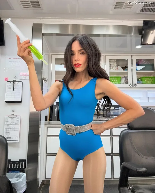 Abigail Spencer photo 15 of 244